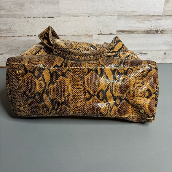 Tory Burch Python Snake Skin Bag - Sample - Picture 3 of 8